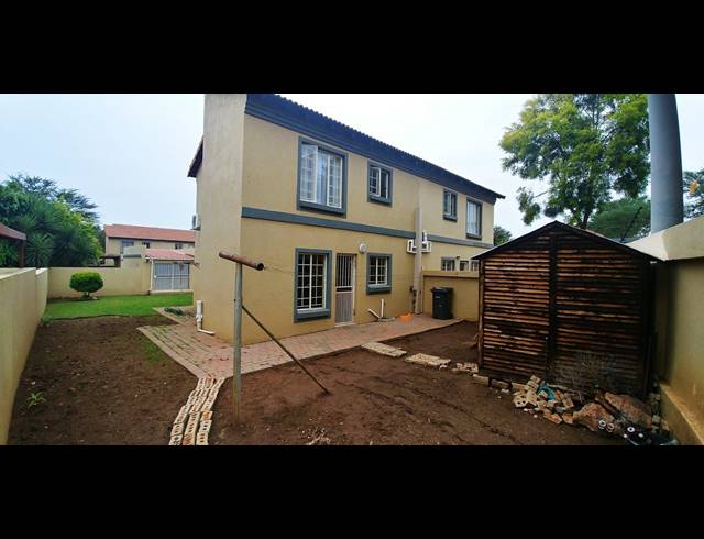 2 BEDROOM TOWNHOUSE SOLD IN ANNLIN